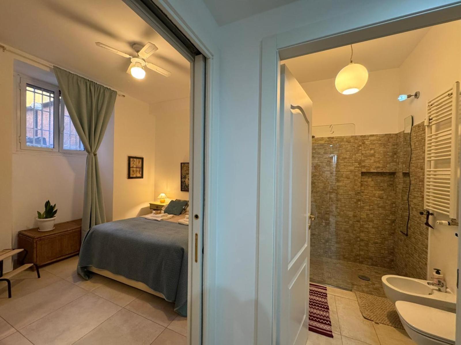 Warm Hideaway In Vibrant Tuscolano